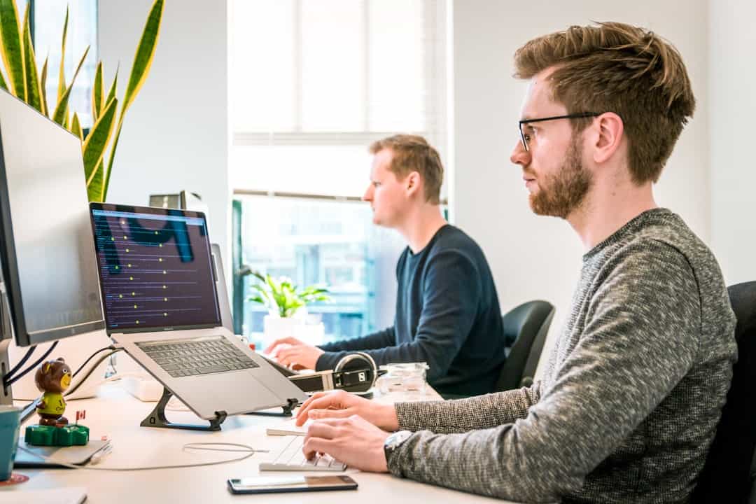 The Art of Organizing: A Guide for Office Managers
