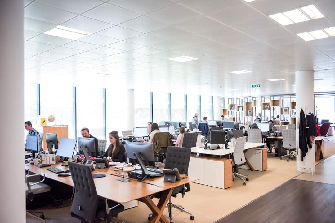 Master the Art of Office Cleanliness: A Guide for Business Owners