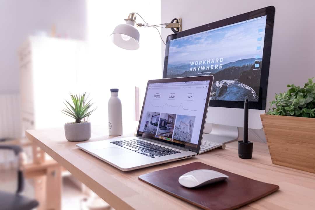 Managing Cleaning Services During Business Hours
