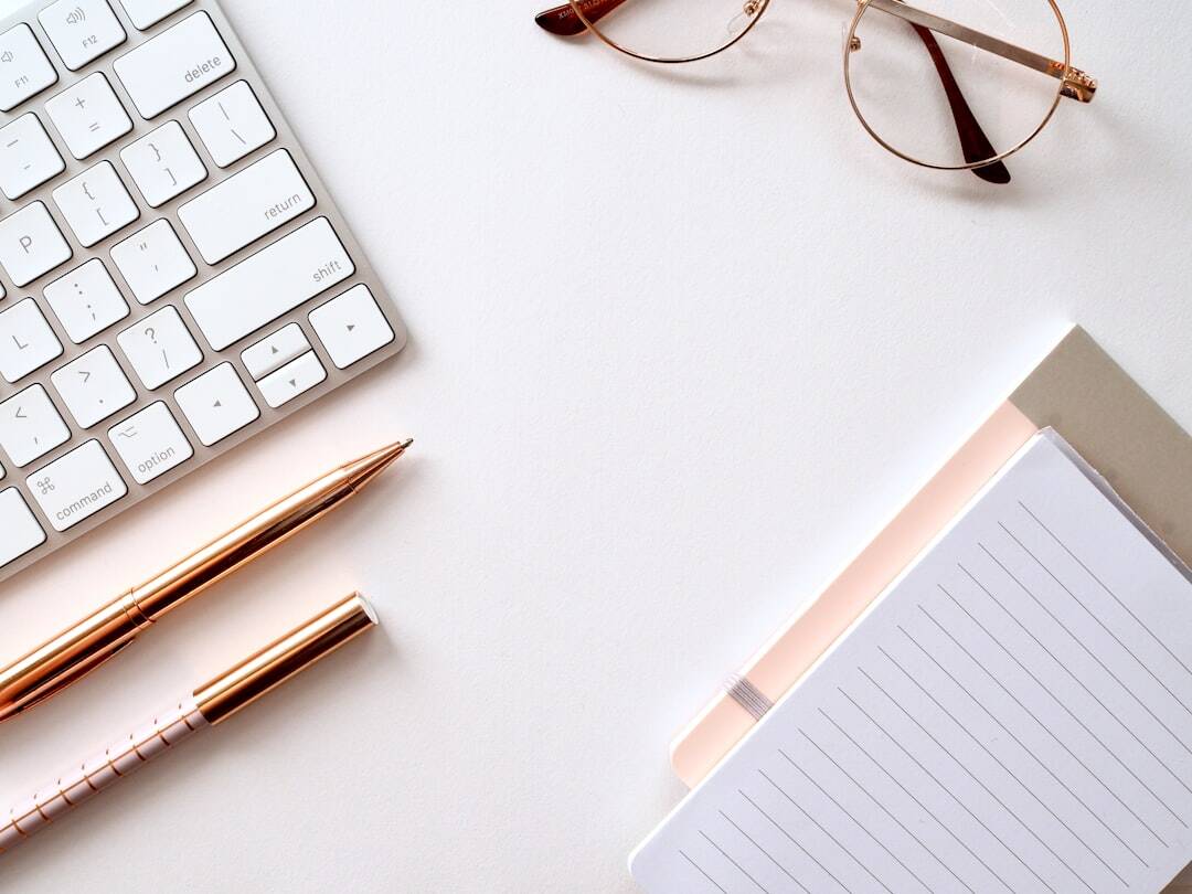 Expert Tips for Keeping Your Office Spotless and Organized